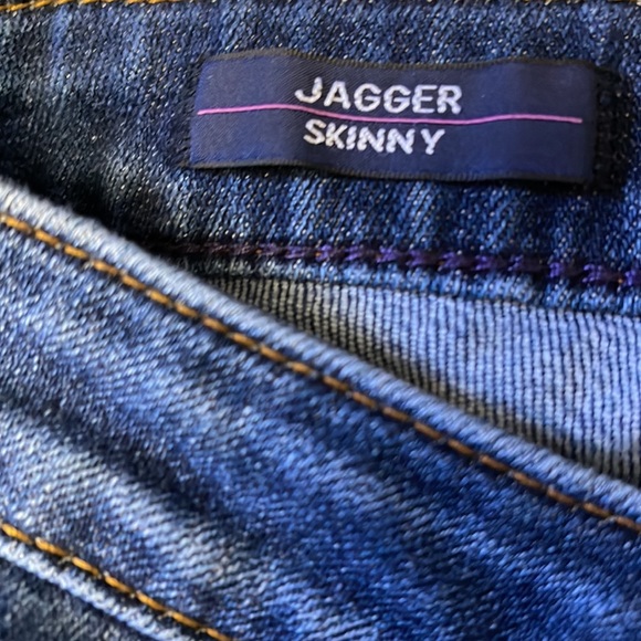 Dark Denim Vigoss Jeans - Picture 3 of 9